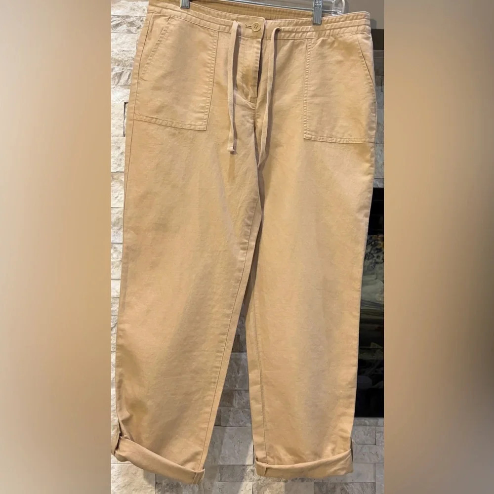Talbots Linen blend size 10 signature khaki capri pants with drawstring waist